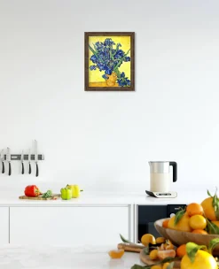 Shop Vase avec iris - Vincent Van Gogh Van Gogh